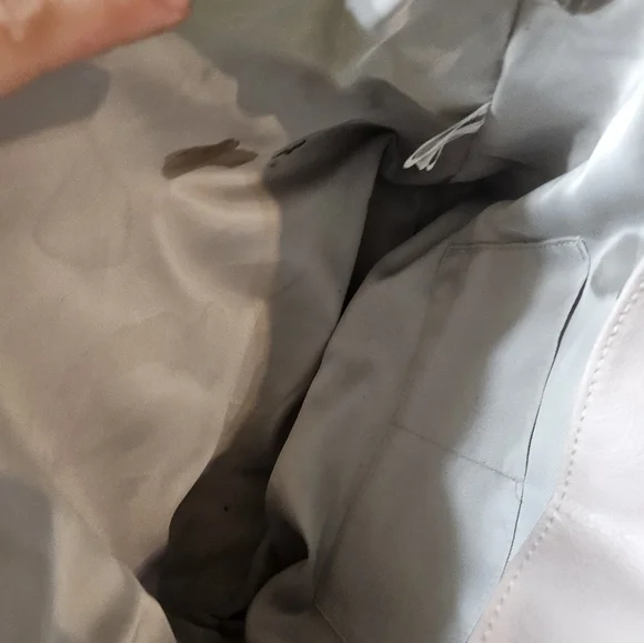 Elegant Tan Women's Bag - Picture 5 of 6